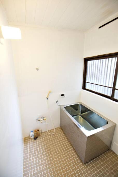 Tomarie Horikiri Residential Apartment Tokyo