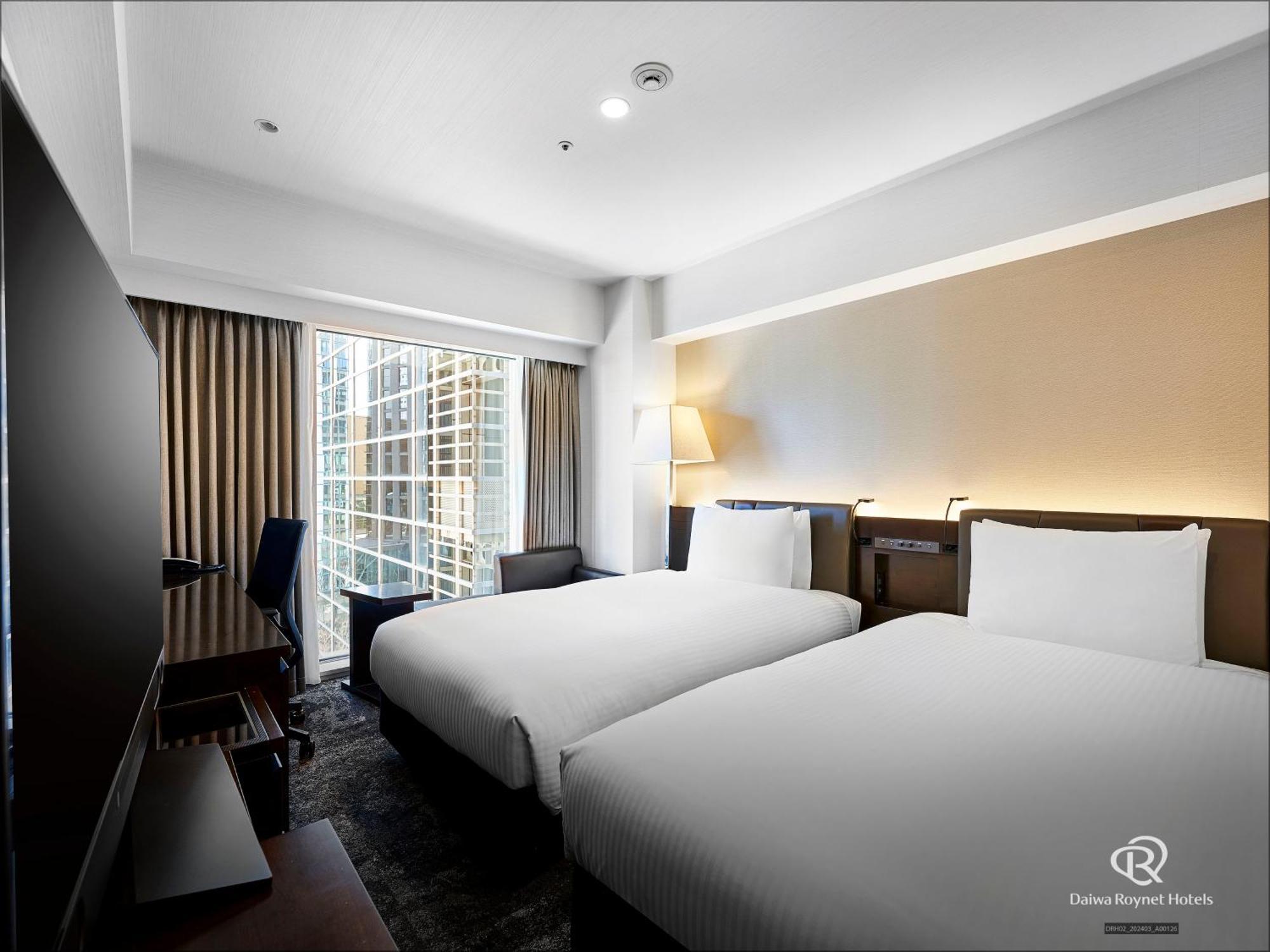 Hotel Daiwa Roynet Nishi-shinjuku Premier 4*