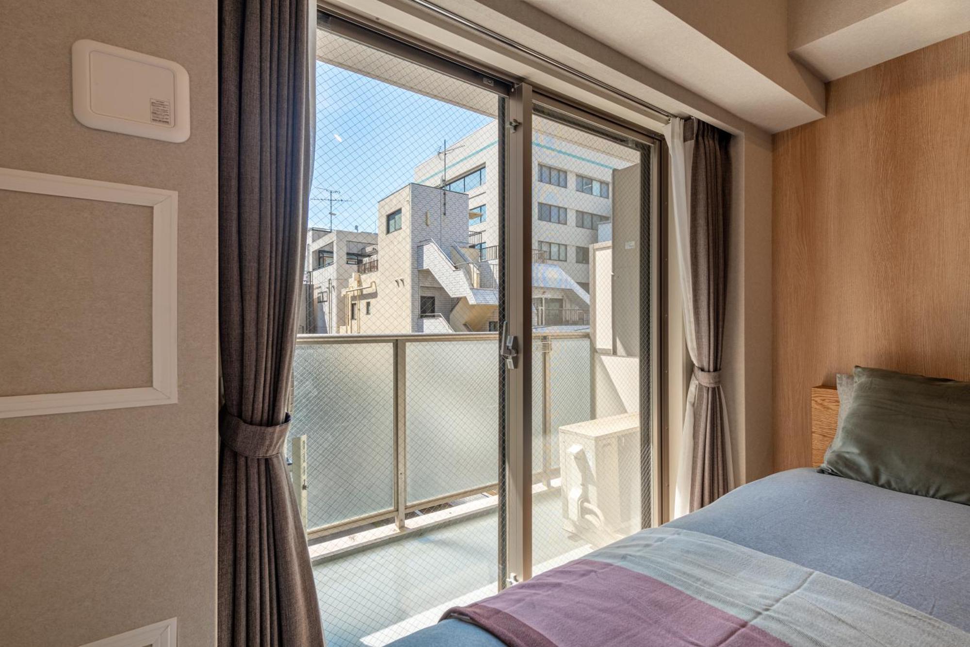 Guest house Across Akihabara Tokyo