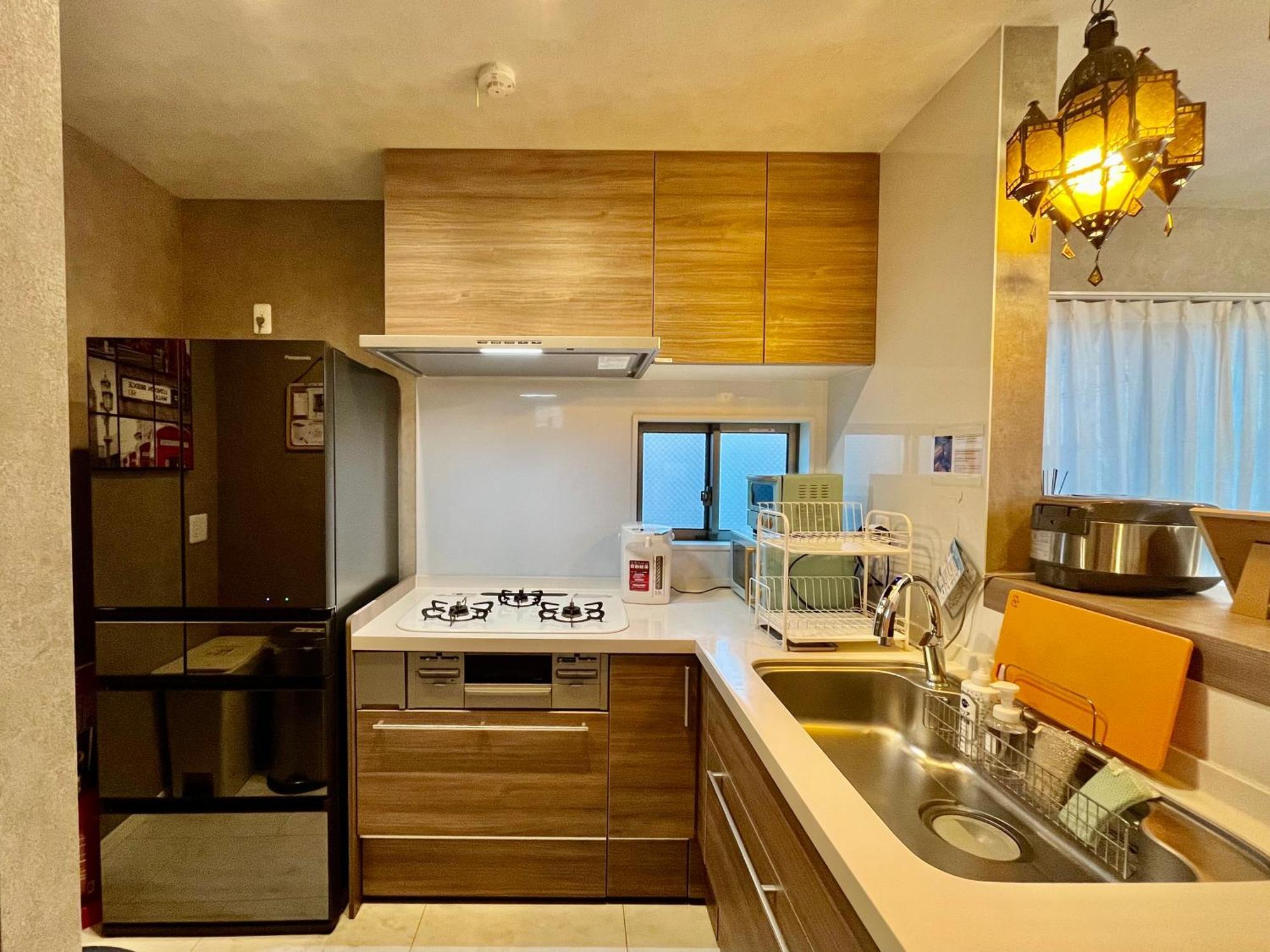Detached House, 3min Walk To Stn, 17min To Asakusa, 10min To Skytree, Direct To Tyo Airports, Free Parking
