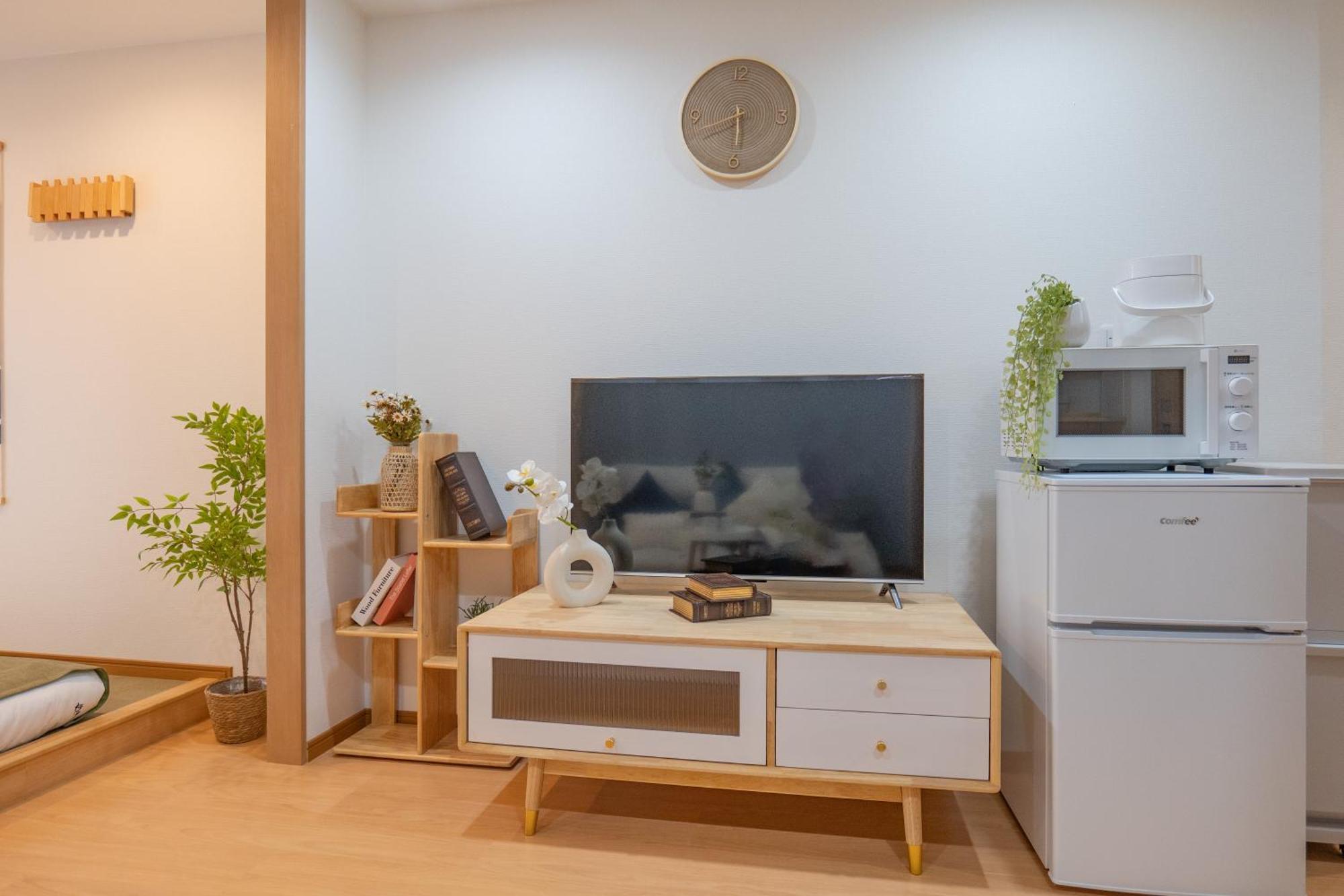 Apartment 桜の川 29 Shin-okubo302 Subway 5mins,new Design,more Than 6 People *