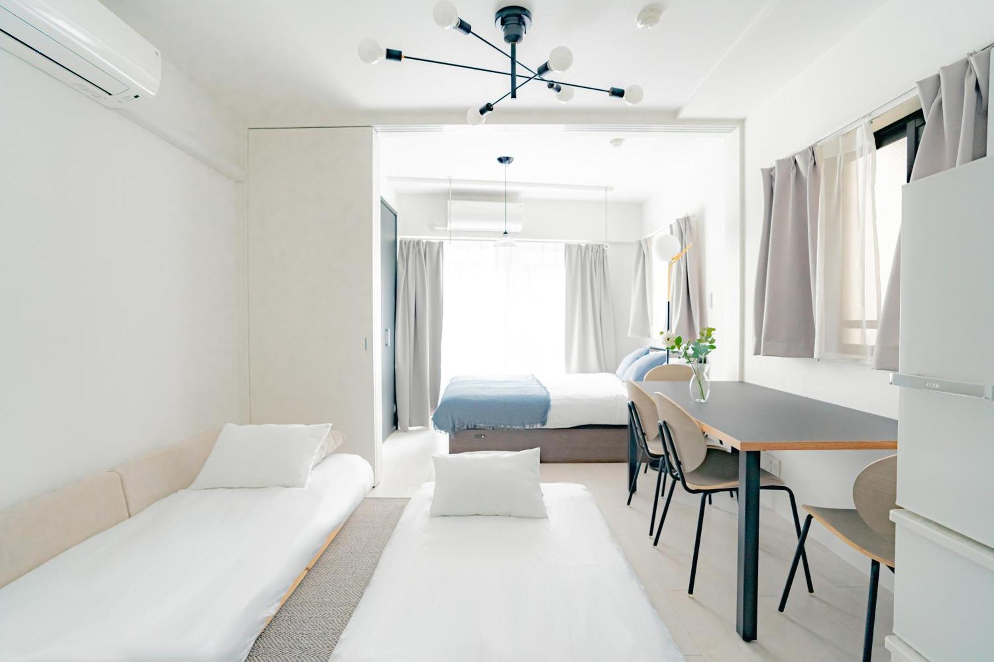 Unito Otsuka Apartment Tokyo