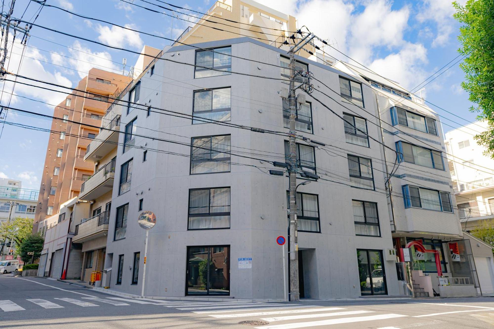 Unito Otsuka Apartment *