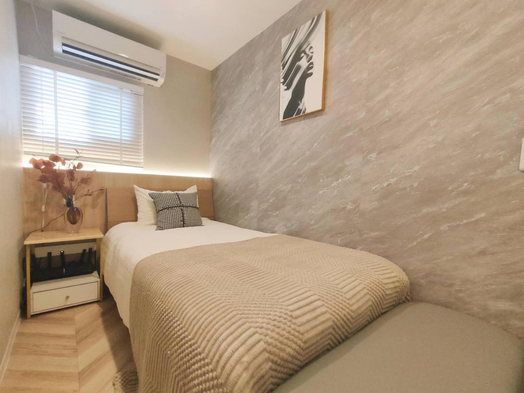 全新装修 两室一厅 Max 6p 免费无线网络 Apartment *