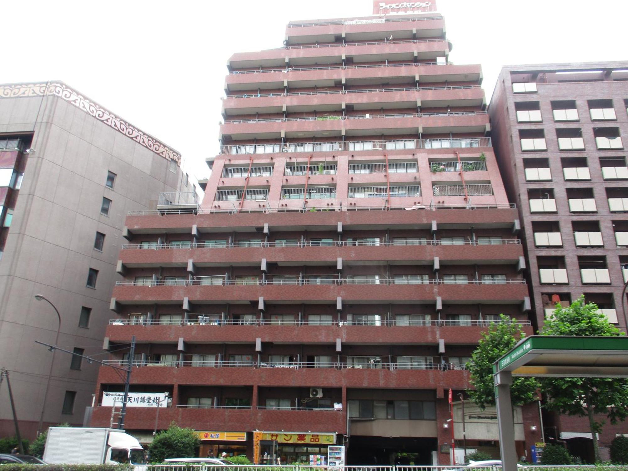 ライオンズマンション歌舞伎町b *