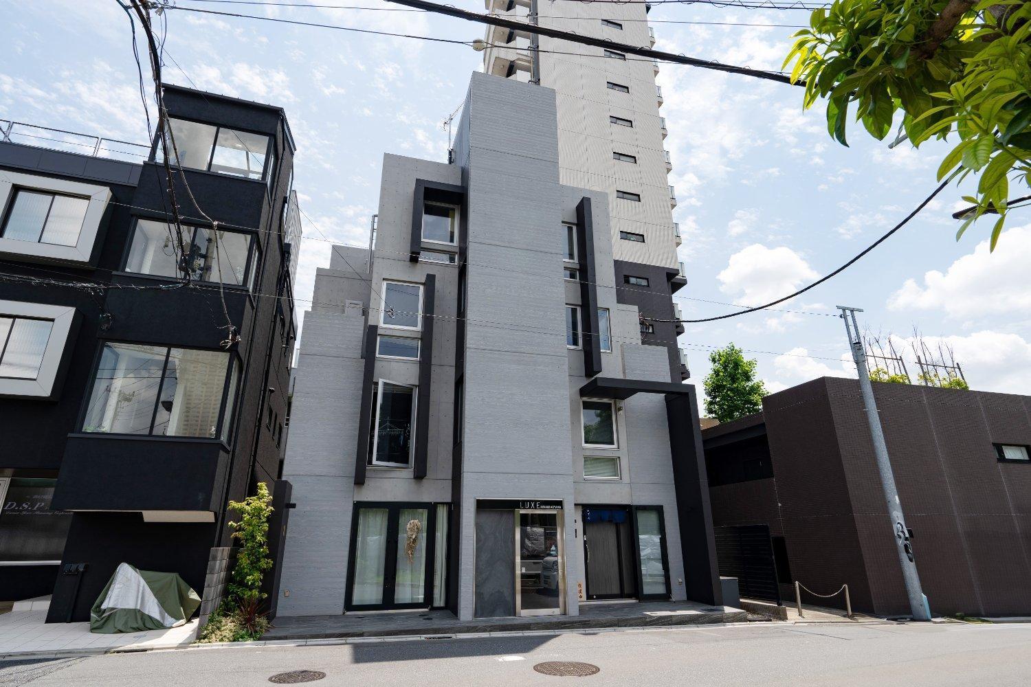 Luxe Minami Aoyama Apartment *