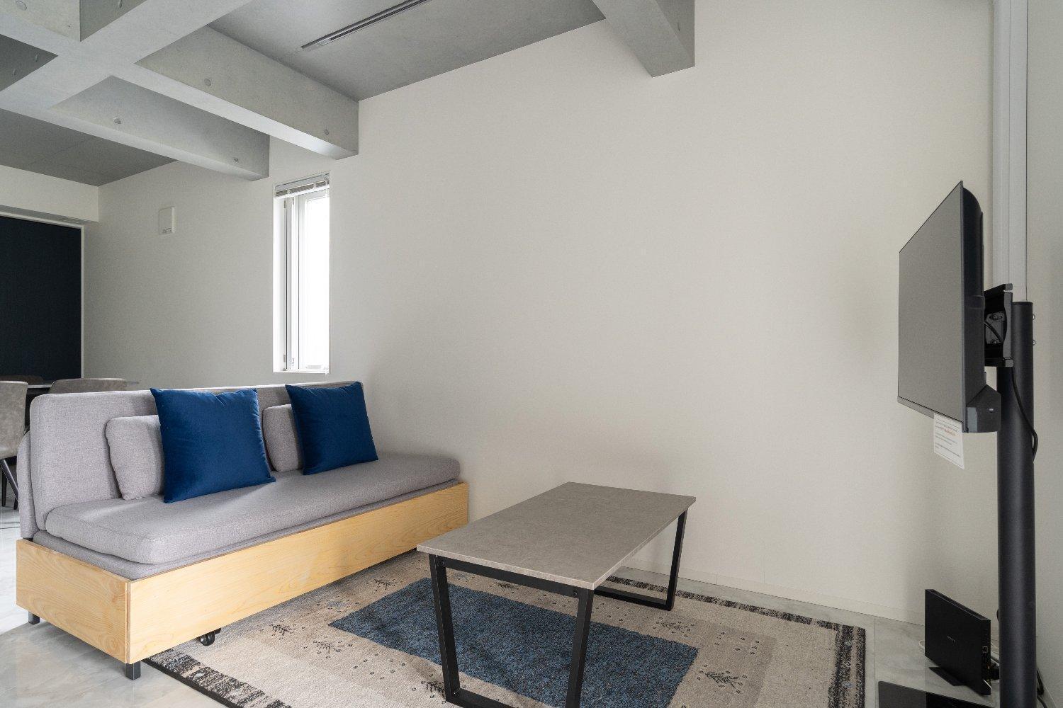 Luxe Minami Aoyama Apartment *