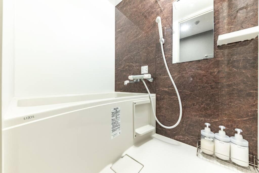 Geminis Ikebukuro Double For 2 8min Walk From Ikebukuro Station Tokyo