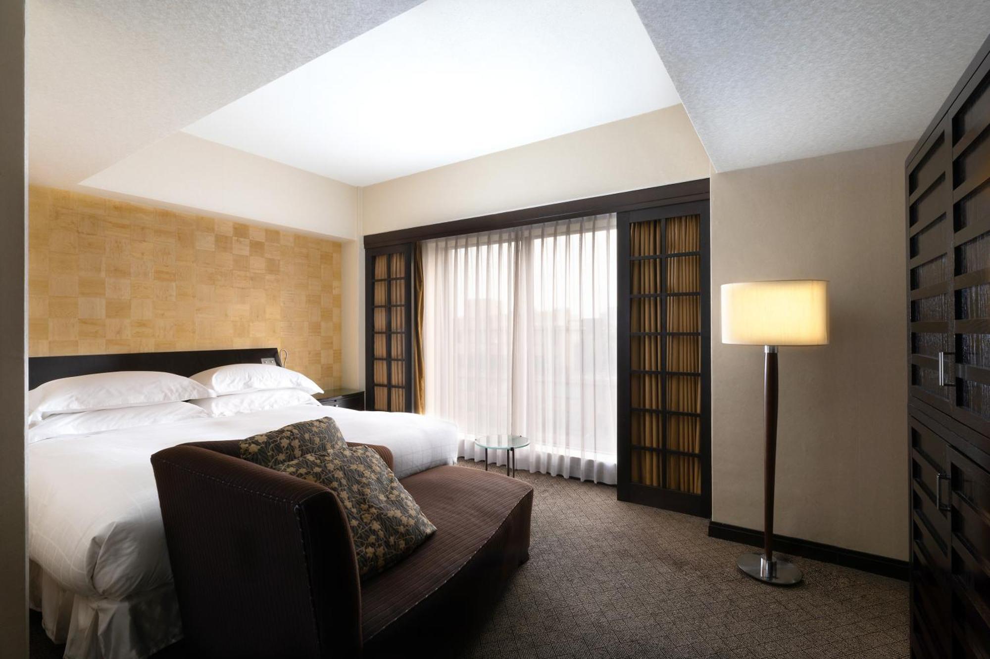 Sheraton Miyako 5*