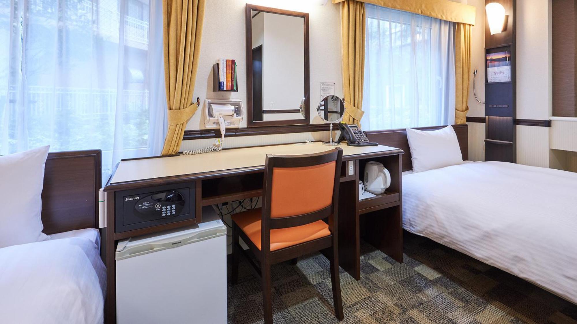 Toyoko Otemachi Hotel
