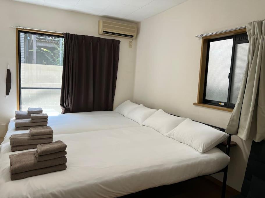 Apartment Fuji Flat 新大久保駅から徒歩20秒 新宿駅も徒歩15分 有名レストラン多数 歌舞伎町も歩いて行けます Tokyo