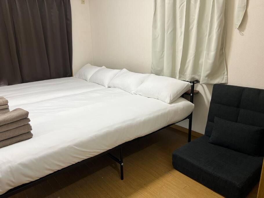 Apartment Fuji Flat 新大久保駅から徒歩20秒 新宿駅も徒歩15分 有名レストラン多数 歌舞伎町も歩いて行けます *