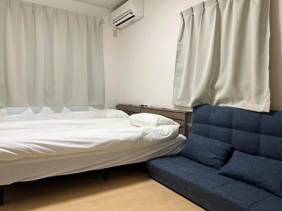 Apartment Fuji Flat 新大久保駅から徒歩20秒 新宿駅も徒歩15分 有名レストラン多数 歌舞伎町も歩いて行けます