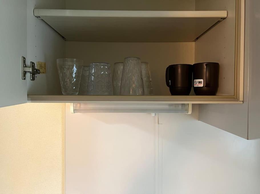 Apartment Fuji Flat 新大久保駅から徒歩20秒 新宿駅も徒歩15分 有名レストラン多数 歌舞伎町も歩いて行けます *