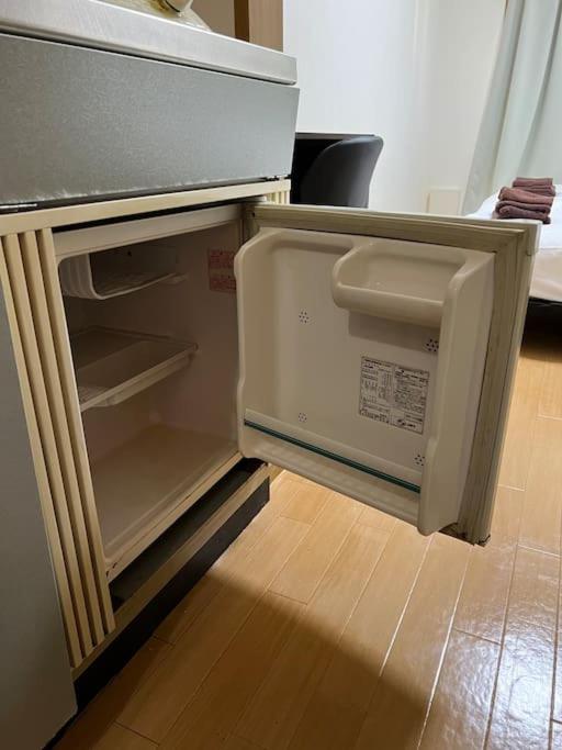 Apartment Fuji Flat 新大久保駅から徒歩20秒 新宿駅も徒歩15分 有名レストラン多数 歌舞伎町も歩いて行けます *