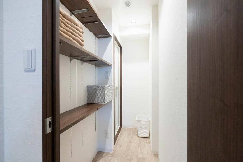 Apartment Apro Omori *