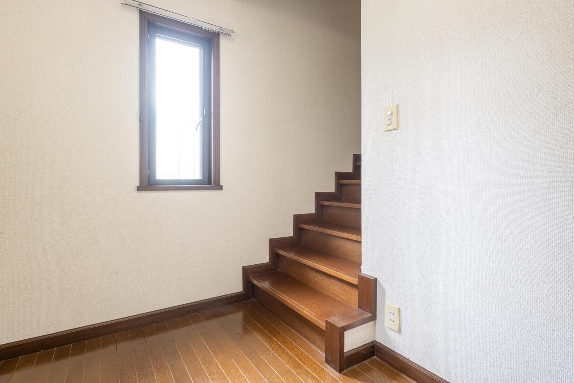 Apartment メゾンドミナ *