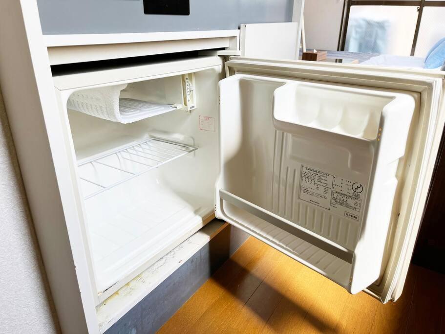 弥生町1丁目206 Apartment *