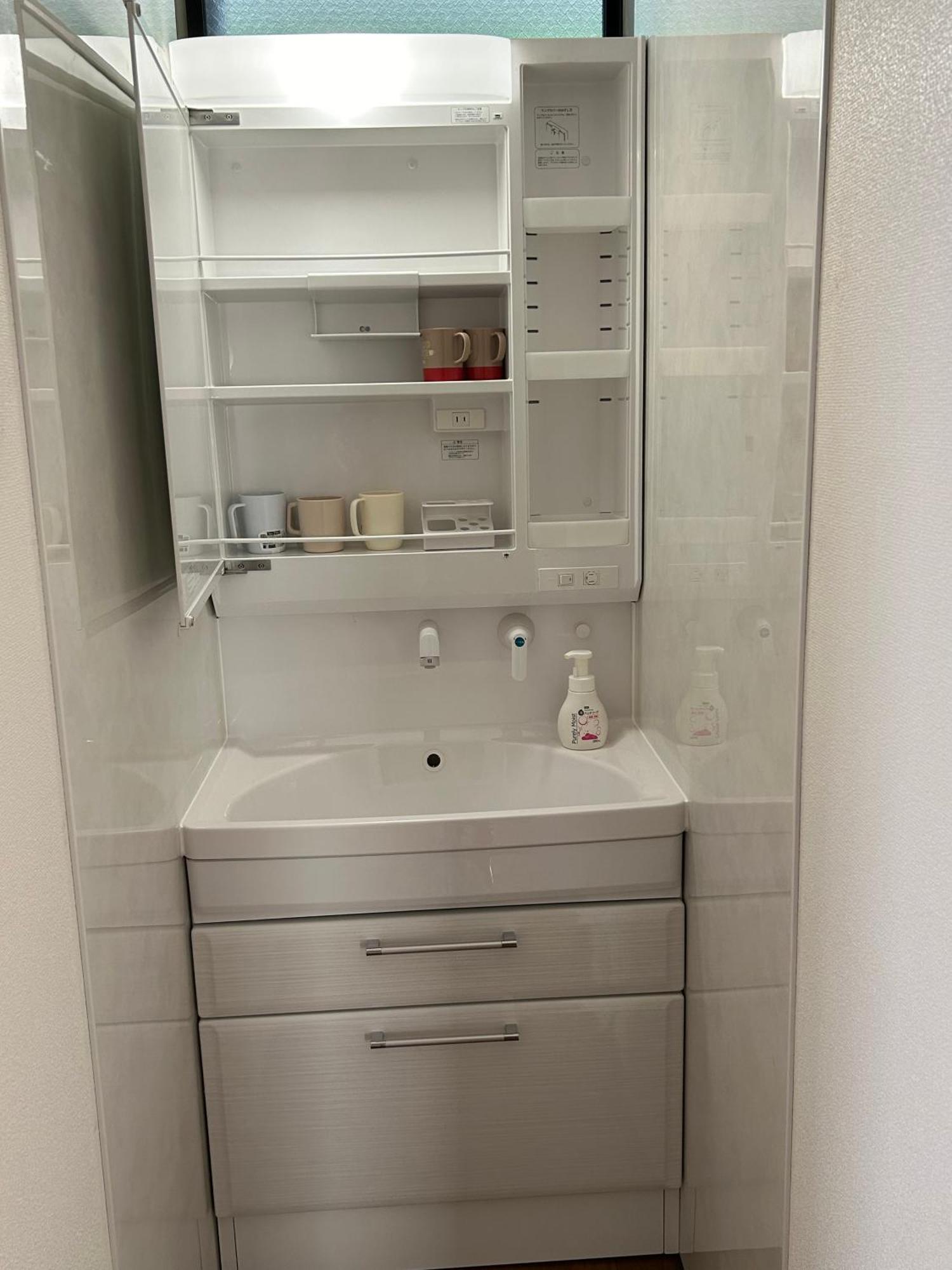 Apartment 120平米 5br House, Near Ueno And Asakusa, Parking 2间浴室5室1厅 *