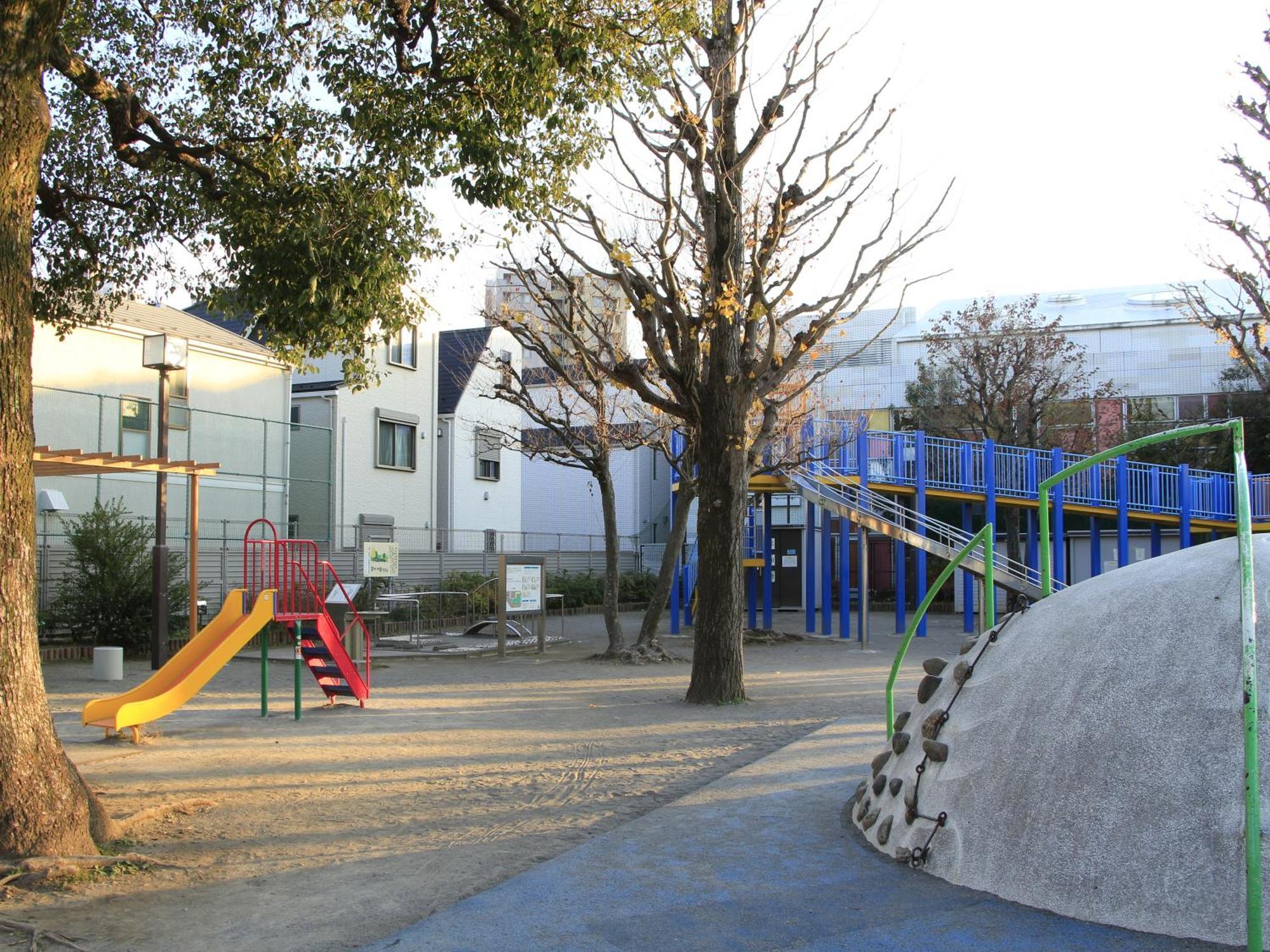 Villa New Building Shinjuku Area Town House