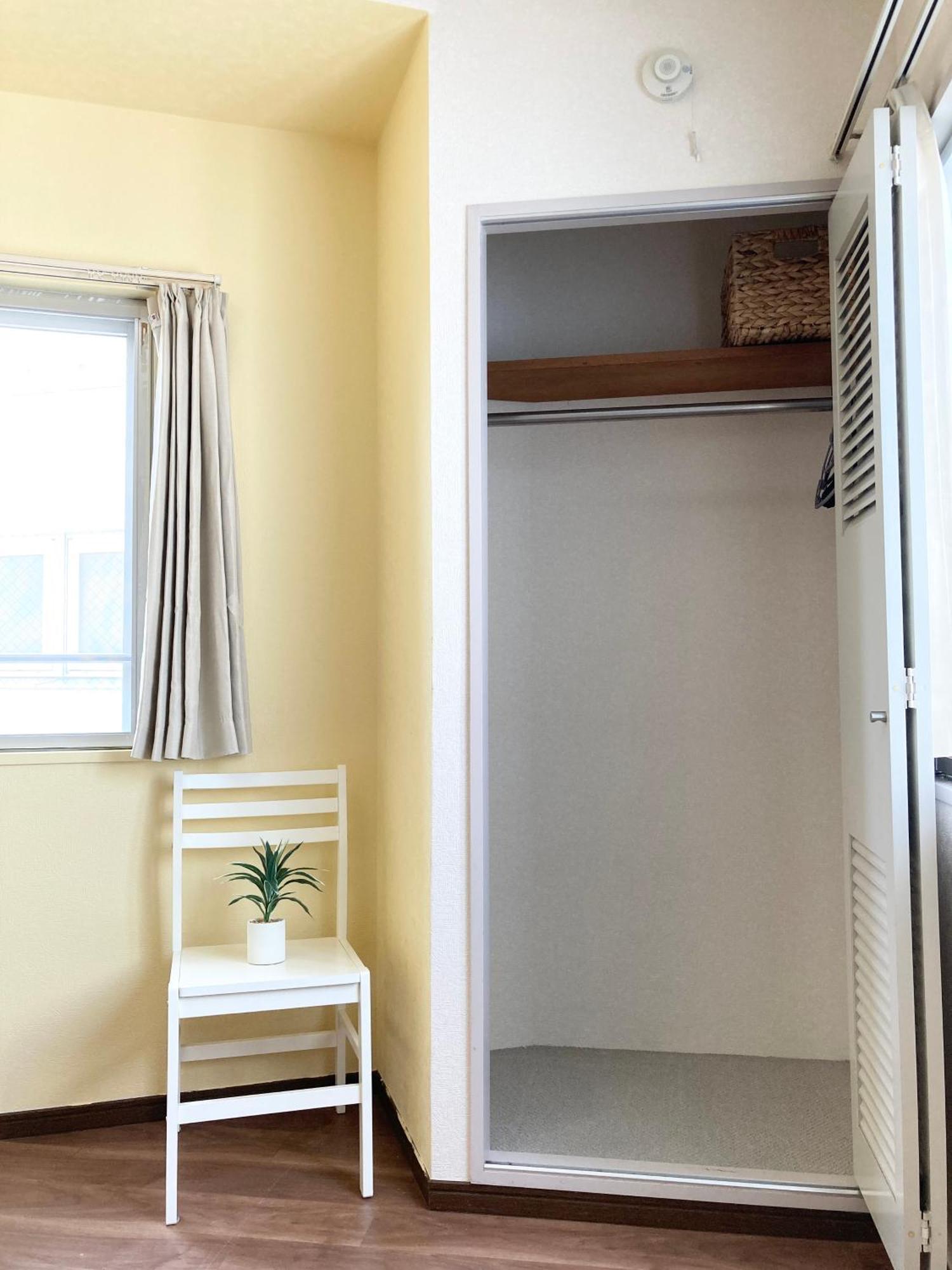 Apartment Miko's House Setagaya, Shinjuku 10min, Tranquil Hideaway, Lucky Cat Temple, Super Market 新宿10分 下北沢2km 喧騒から離れた隠れ家, 招き猫の豪徳寺 あなたの東京の家 Tokyo