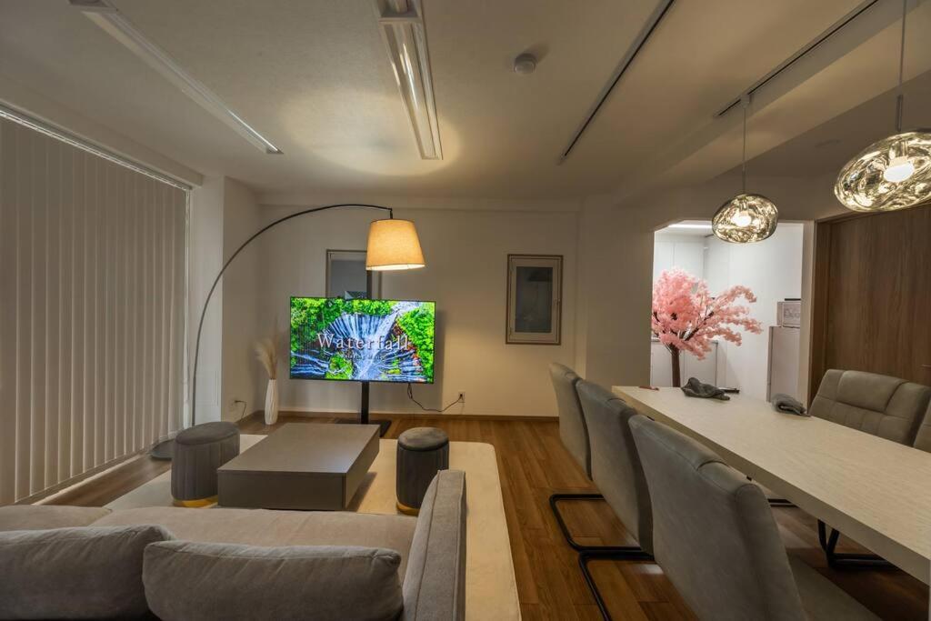 Apartment 渋谷駅電車1分 恵比寿駅徒歩2分 85平米最大6名 東京 新宿 上野 銀座 池袋 築地直通