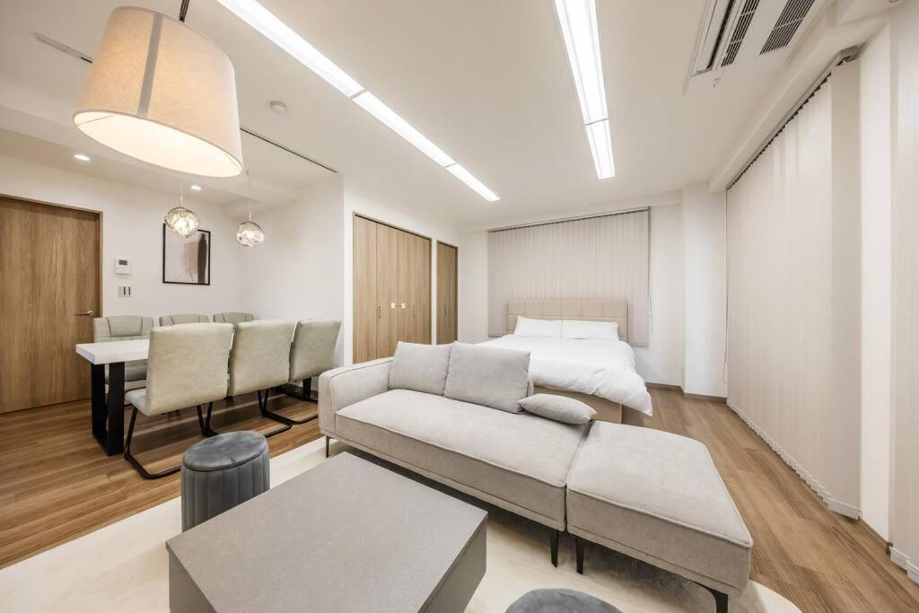 Apartment 渋谷駅電車1分 恵比寿駅徒歩2分 85平米最大6名 東京 新宿 上野 銀座 池袋 築地直通 *