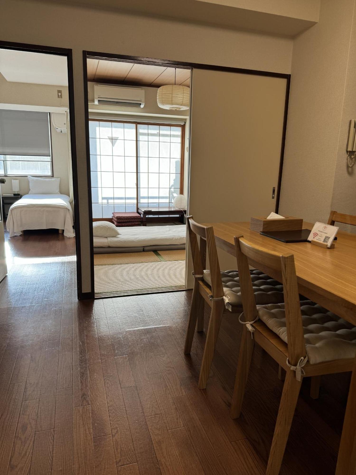 Yuyake Apartment *