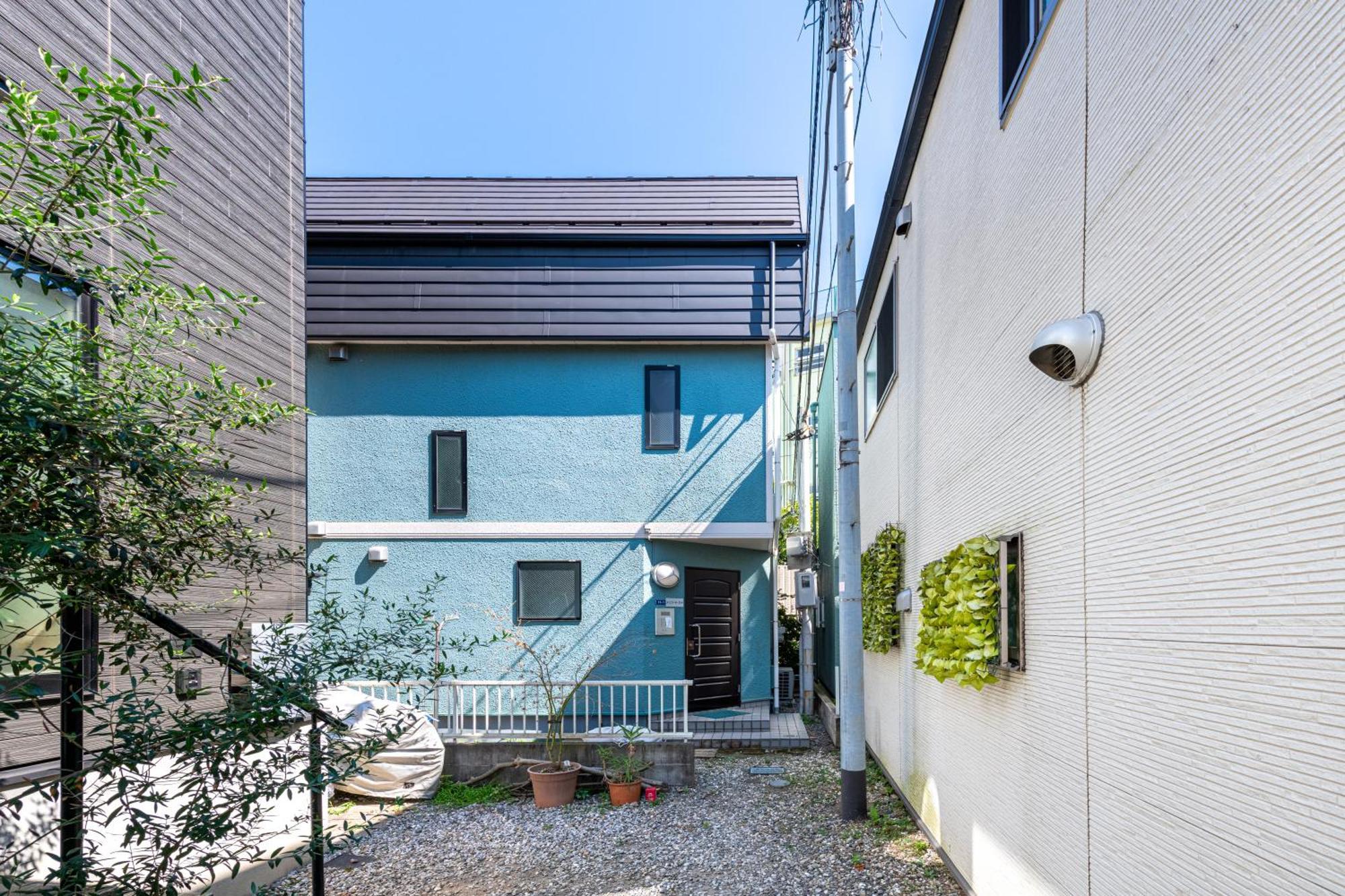 Apartment メゾンドミナ202号室 *