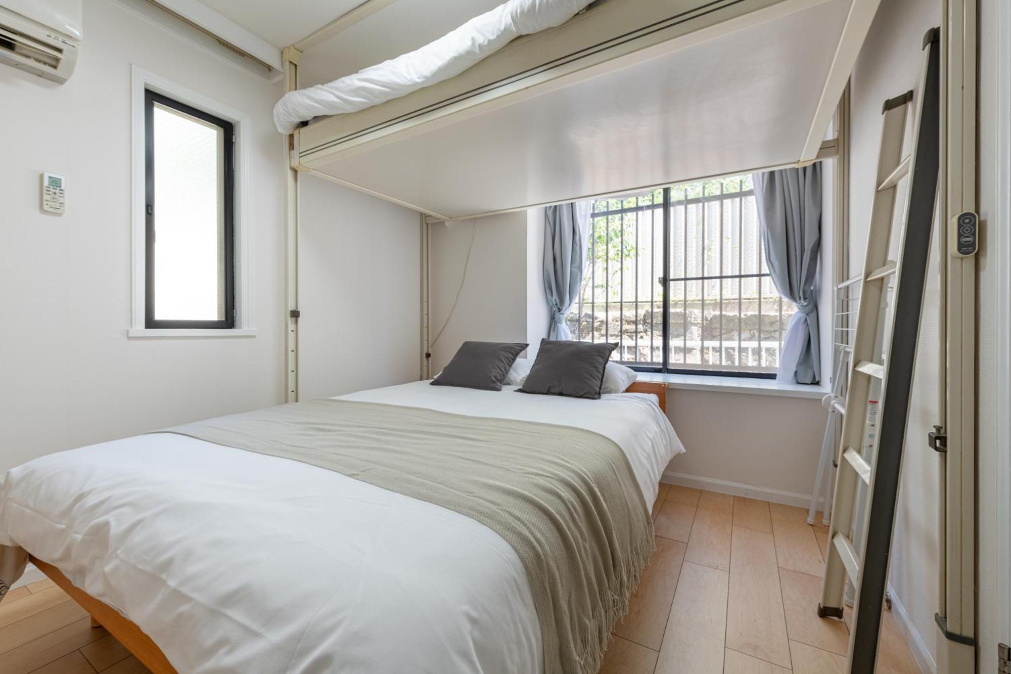 メゾンドミナ102号室 Apartment Tokyo