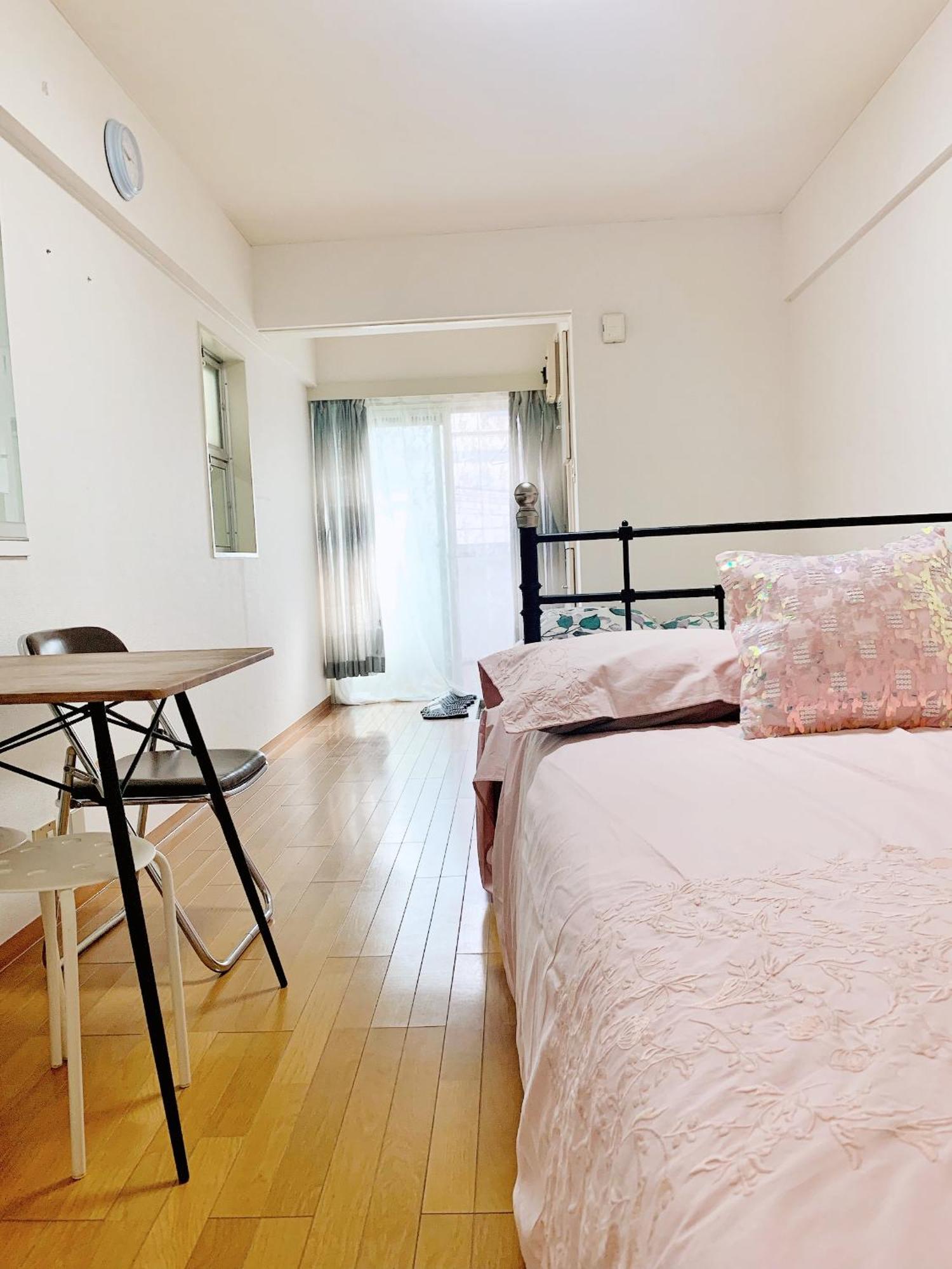 Ikebukuro Center: 9-minute Walk To Station With High-speed Wifi Apartment