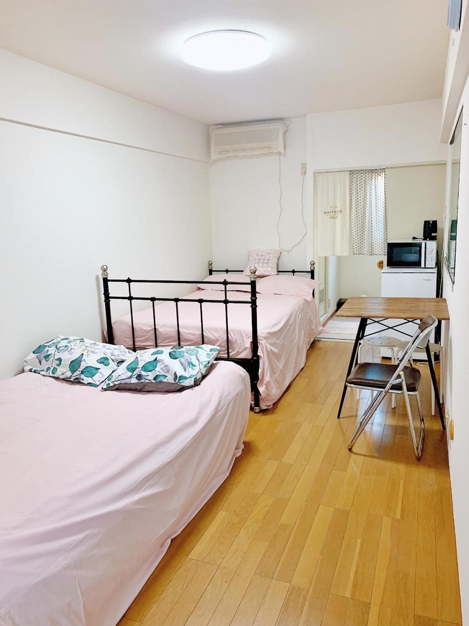 Ikebukuro Center: 9-minute Walk To Station With High-speed Wifi Apartment