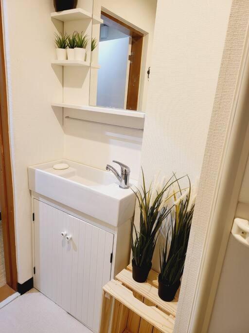 5minutes From Shinjuku Shin-okubo Station-k206 Apartment Tokyo