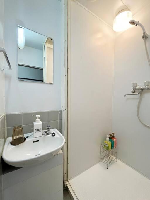 Gnk代々木5丁目 Apartment