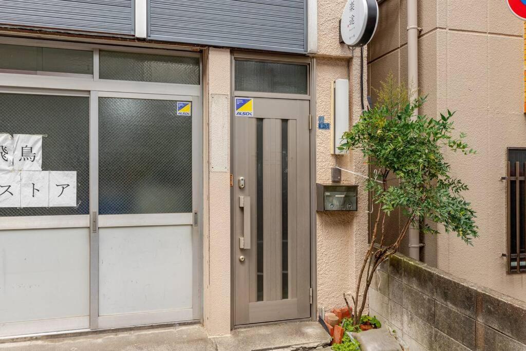 Apartment Rakuto Higashijujo 2f Good Access To Ikebukuro Tokyo