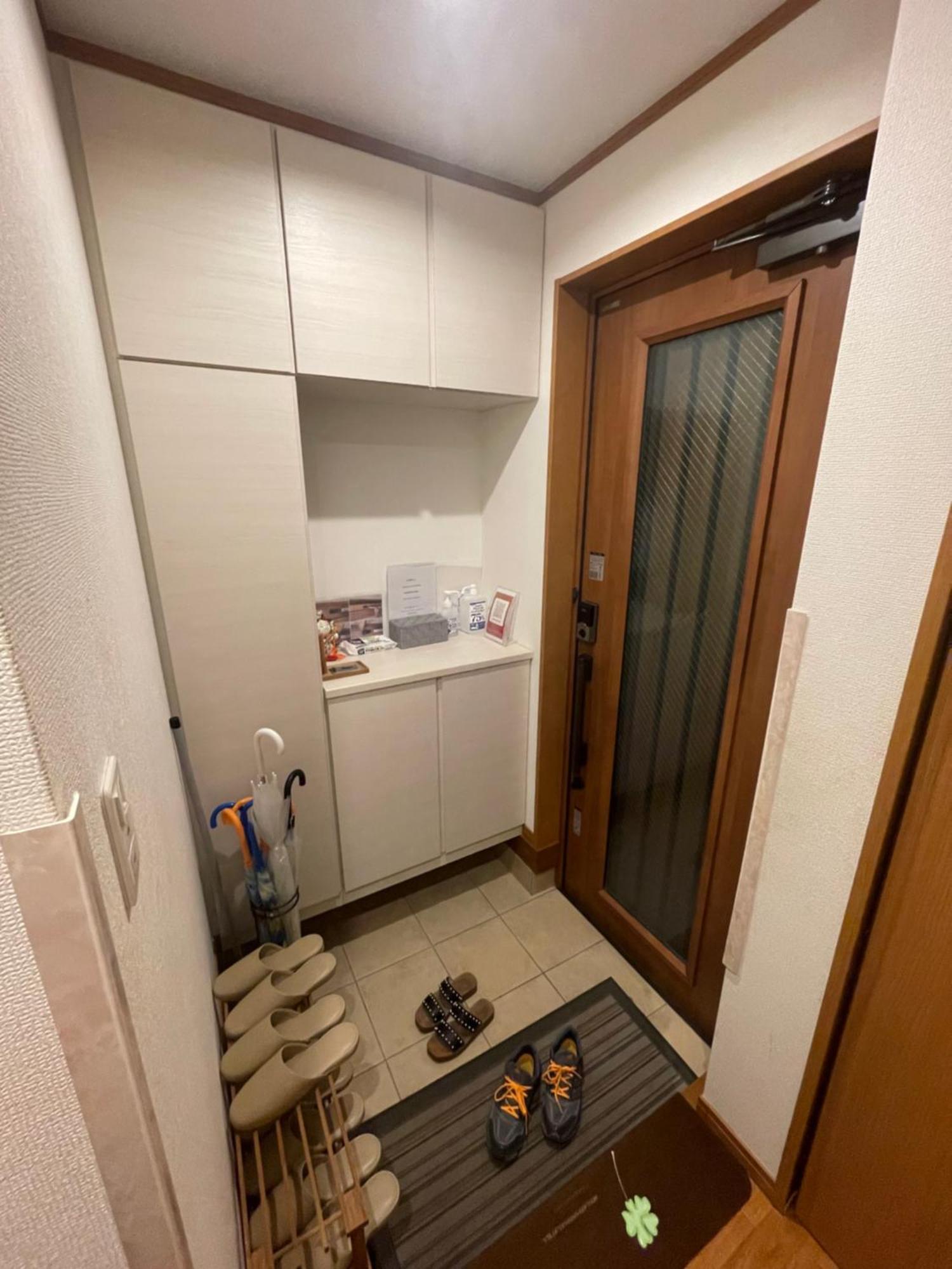 Tommy's House 東京都内では貴重な無料駐車場付で大地震でも安心の新しい家 Holiday home Tokyo