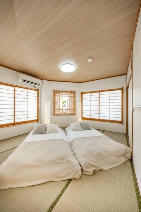 Newopen! 駅徒歩1分 池袋エリア 60平米最大8名宿泊可能 和風モダン * Tokyo