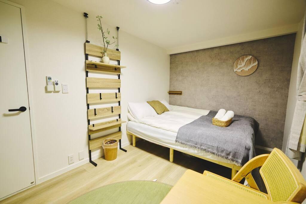 Kame House Hatagaya Apartment *