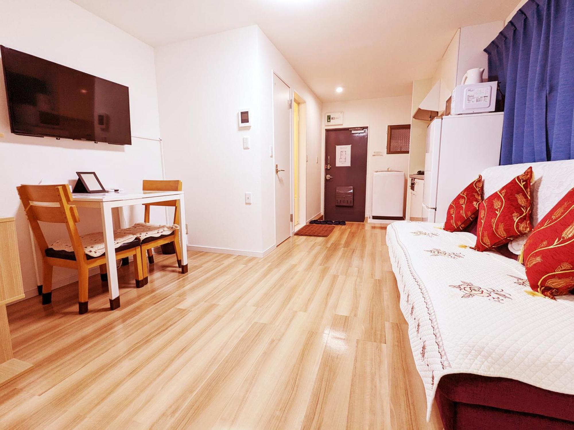 Rosenheim Shinjuku Hotel 3*