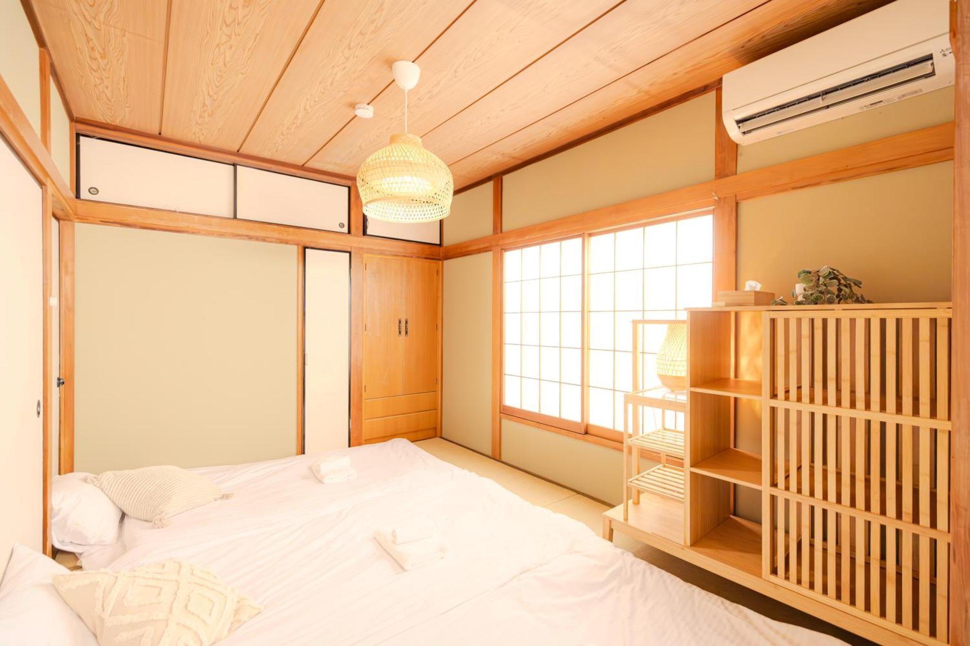 Ikebukuro Chihaya Vanilla House Tokyo