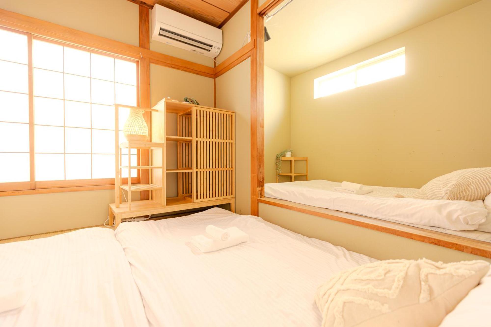 Ikebukuro Chihaya Vanilla House * Tokyo