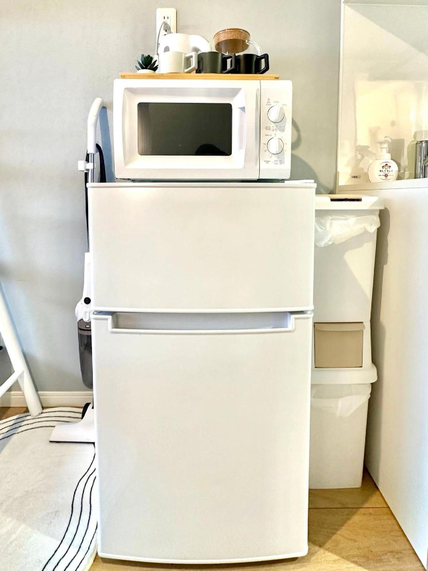 Roppongi 8 Minutes,3 Person Mansion,dyson Hair Dryer, Pola Toiletries Tokyo
