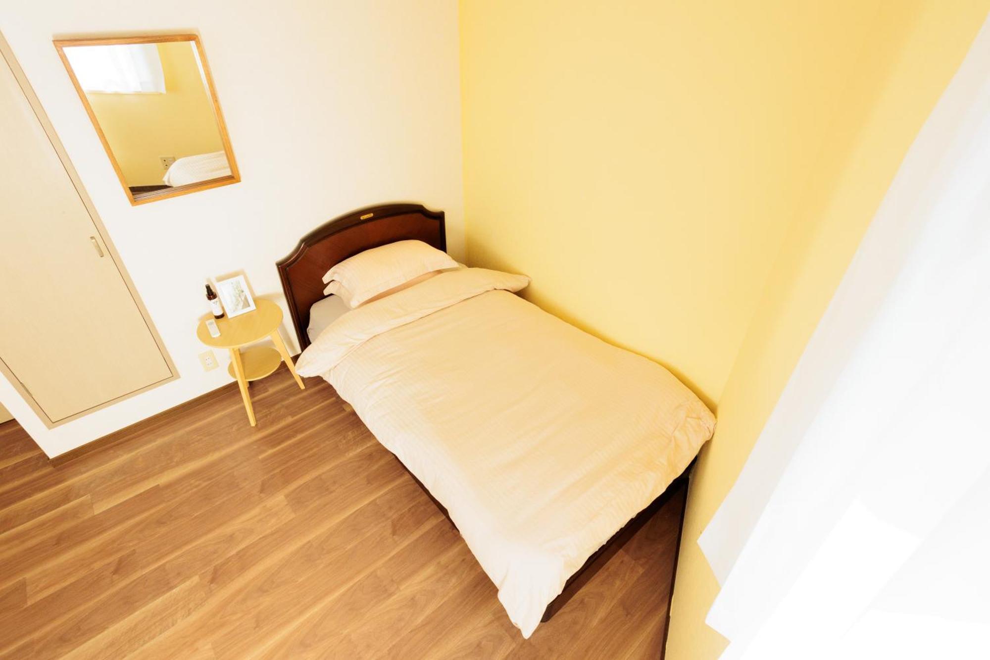 Miko's House Setagaya, Shinjuku 10min, Tranquil Hideaway, Lucky Cat Temple, Super Market 新宿10分 下北沢2km 喧騒から離れた隠れ家, 招き猫の豪徳寺 あなたの東京の家 Apartment *