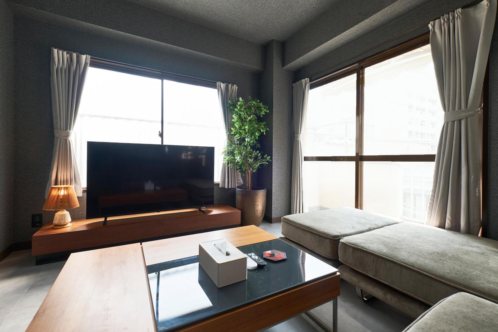 Olden Historic Town Newly Renovated Specious Apartment Tokyo