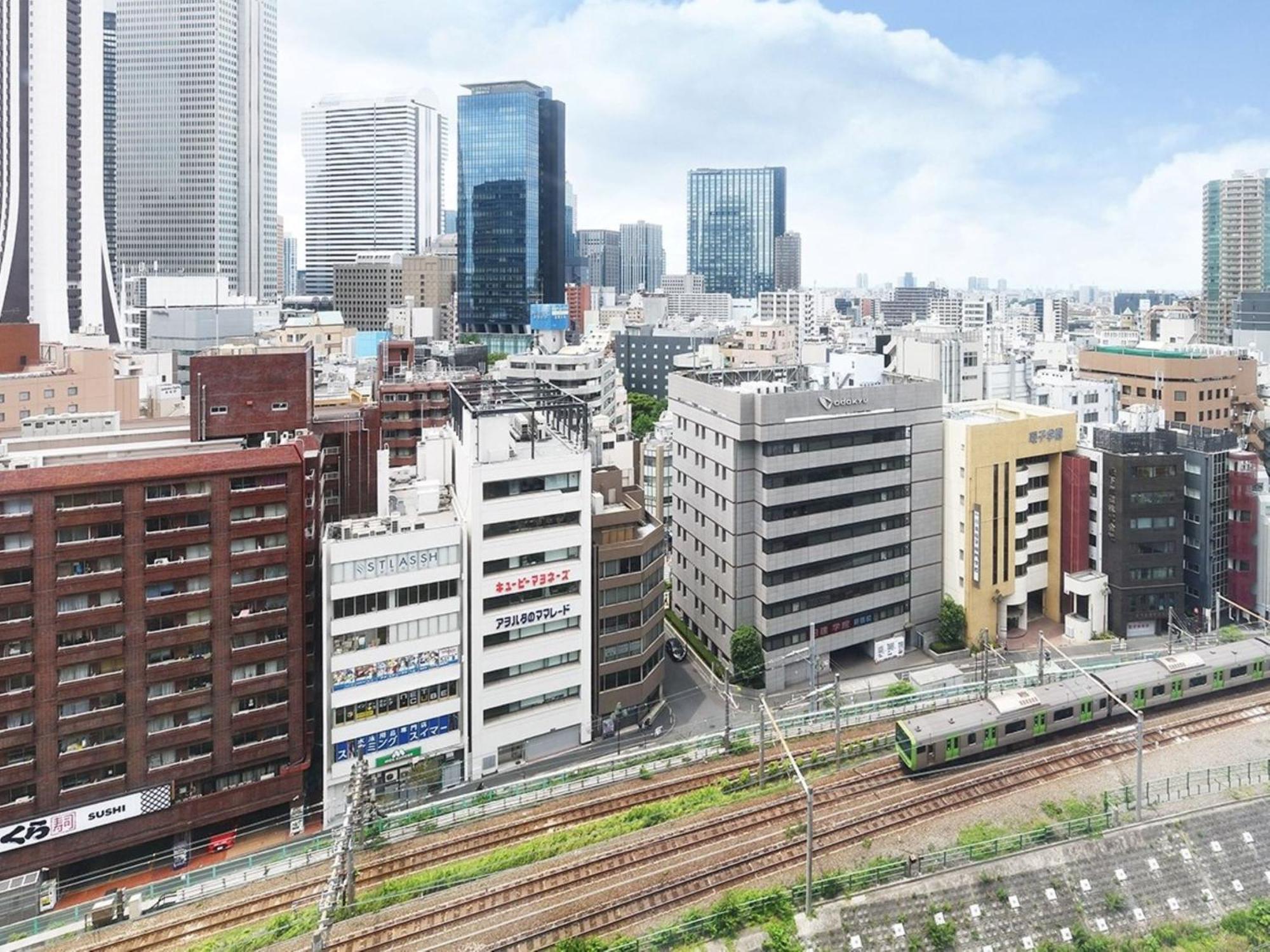Shinjuku 4*
