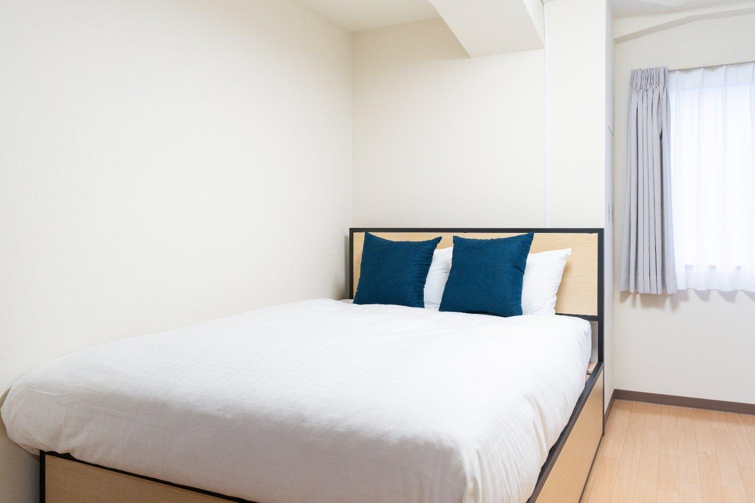 Shinjuku Okada Building Apartment *