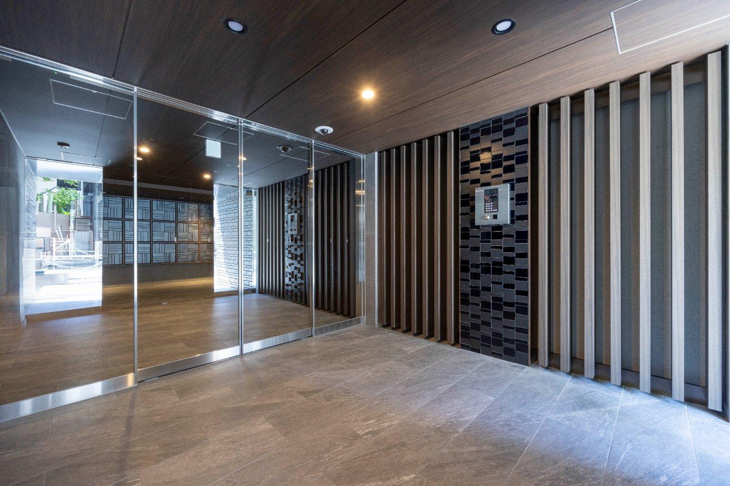 Crestcourt Ryogoku Apartment *