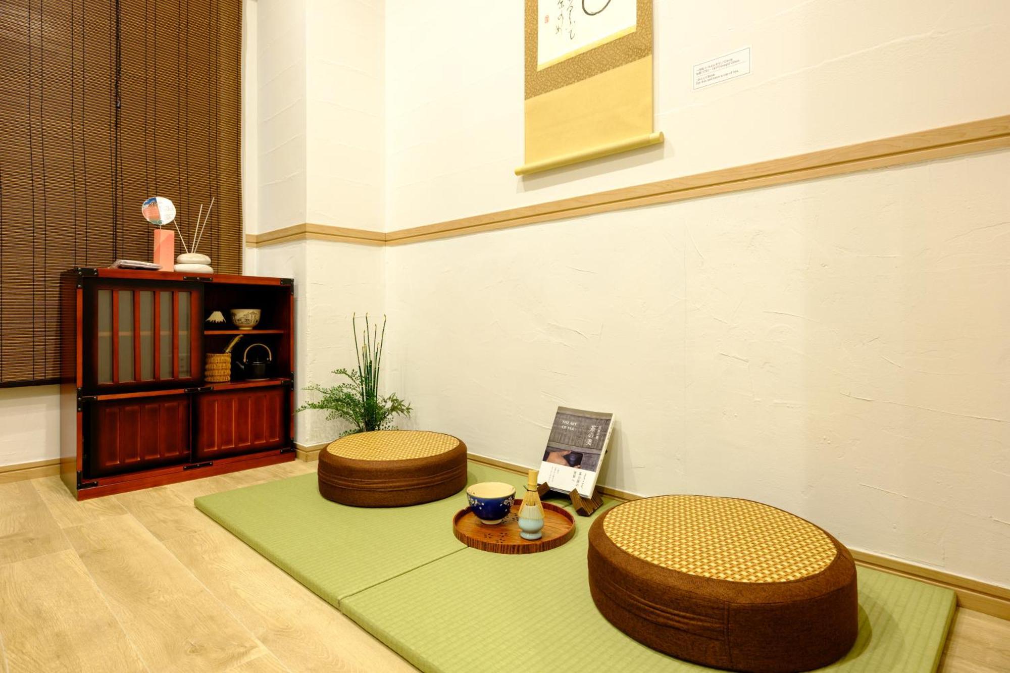Apartment 東京新橋579 *