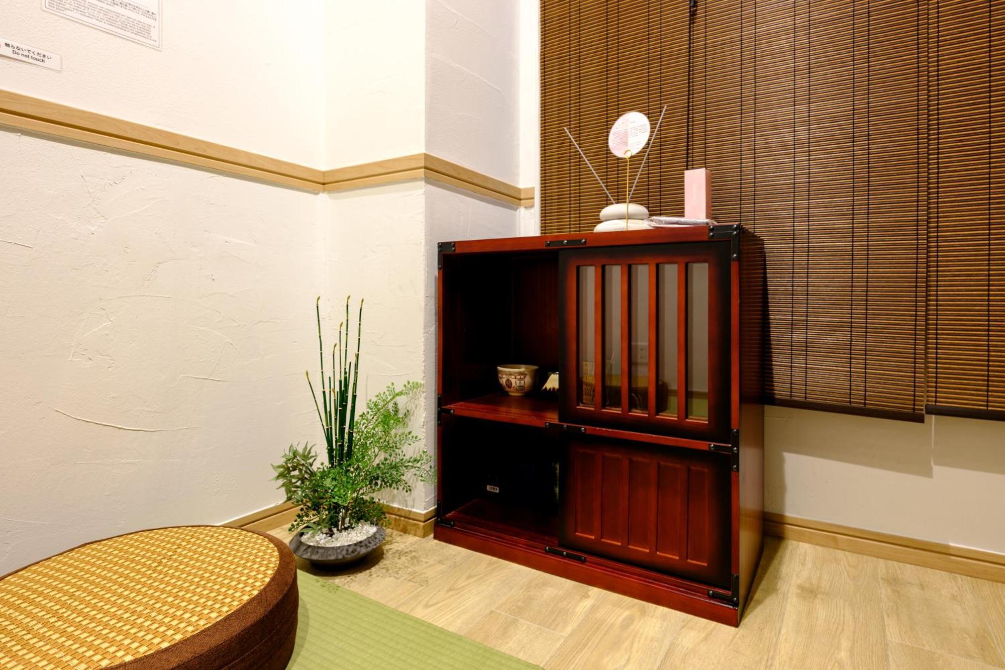 Apartment 東京新橋579 *