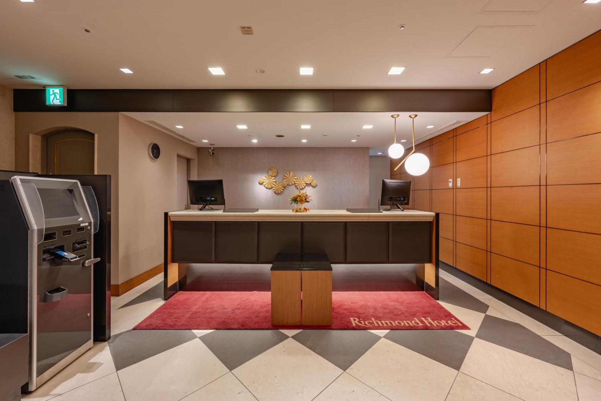 Richmond Mejiro 3*